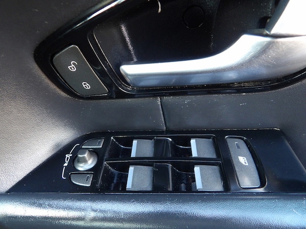 Used Land Rover Range Rover Evoque 2018 for sale - 76308041: Photo 57