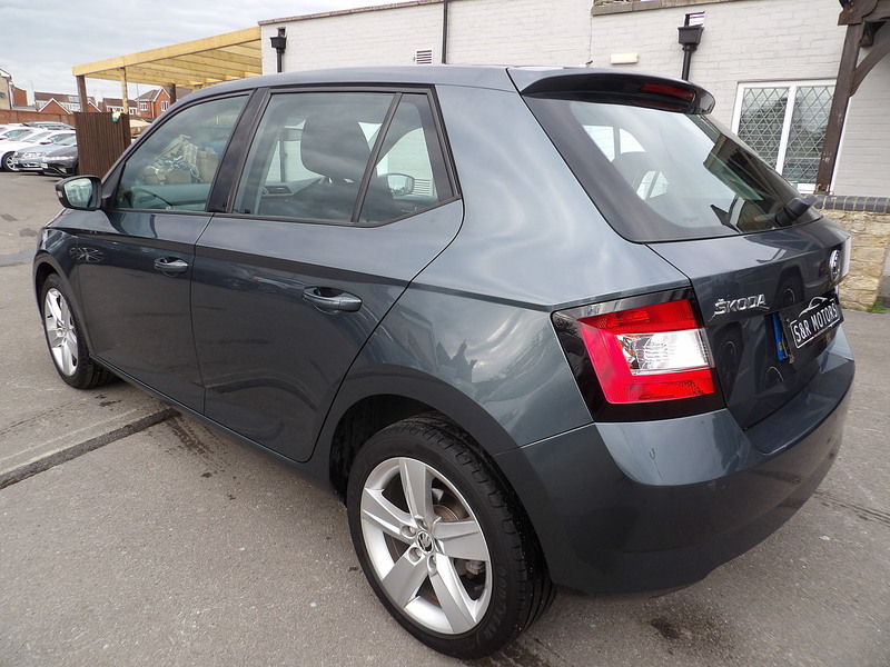 Used Skoda Fabia 2016 for sale - 76304482: Photo 6