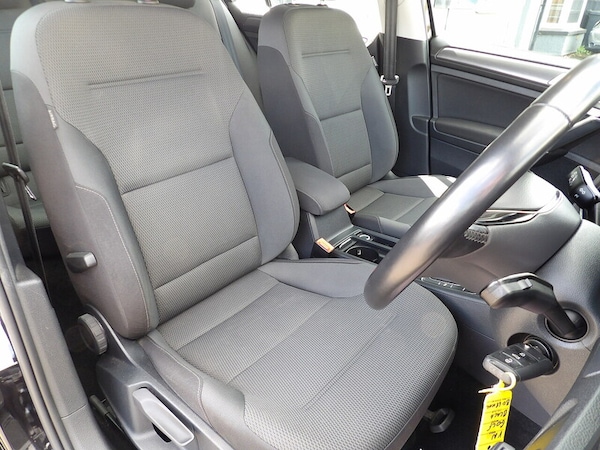 Used Volkswagen Golf 2018 for sale - 76299793: Photo 25