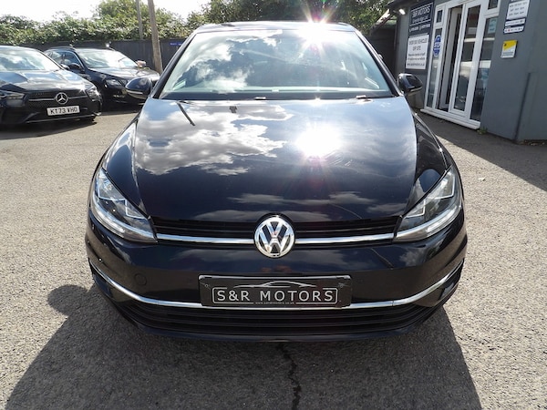 Used Volkswagen Golf 2018 for sale - 76299793: Photo 4