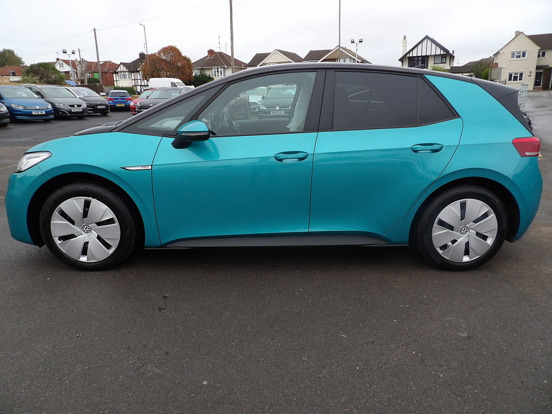 Used Volkswagen ID.3 2022 for sale - 76299791: Photo 2
