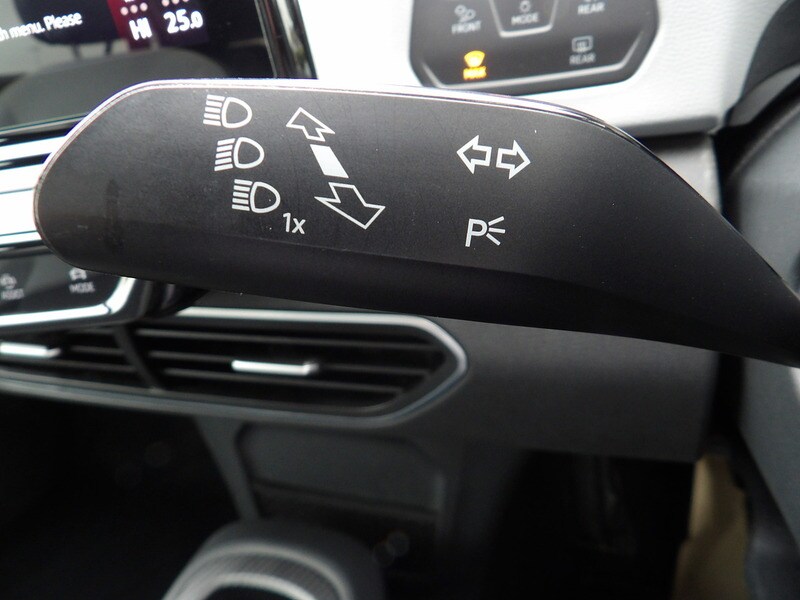 Used Volkswagen ID.3 2022 for sale - 76299791: Photo 44