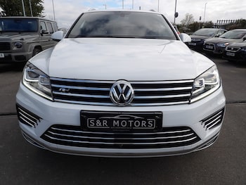 Used Volkswagen Touareg 2017 for sale - 76308048: Photo