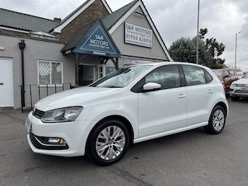 Used Volkswagen Polo 2015 for sale - 79591577: Photo