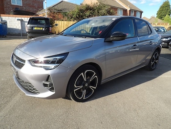 Vauxhall - Corsa