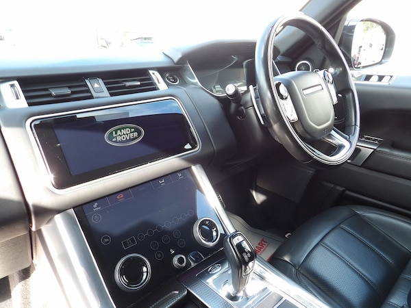 Used Land Rover Range Rover Sport 2018 for sale - 76308043: Photo 32