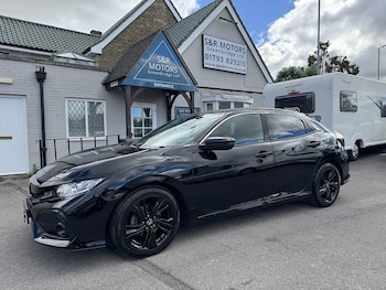 Used Honda Civic 2017 for sale - 79073000: Photo