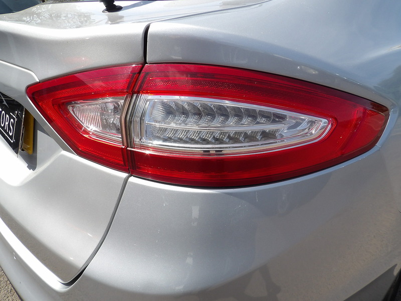 Used Ford Mondeo 2017 for sale - 76299799: Photo 17