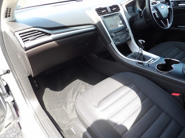 Used Ford Mondeo 2017 for sale - 76299799: Photo 22