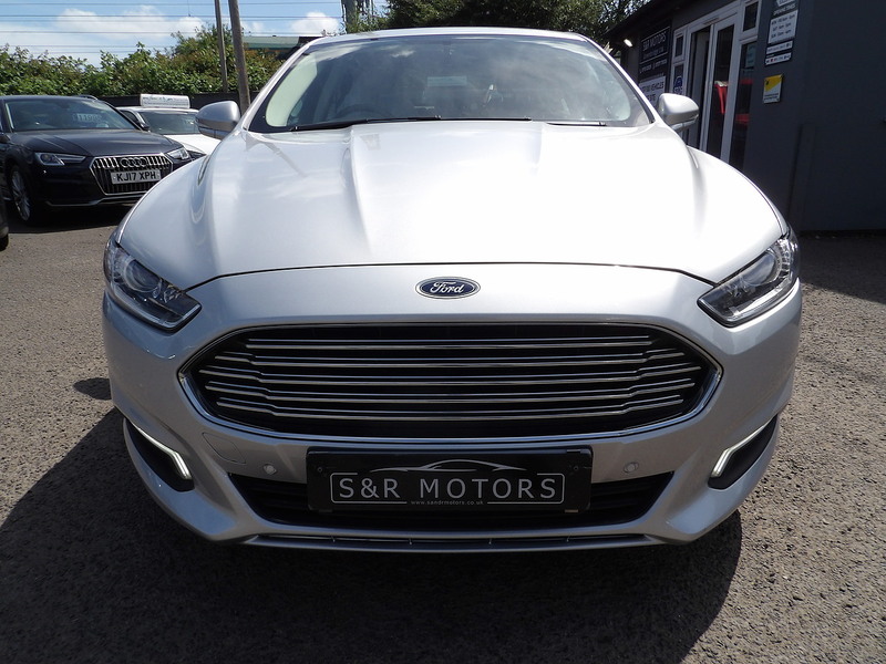Used Ford Mondeo 2017 for sale - 76299799: Photo 4