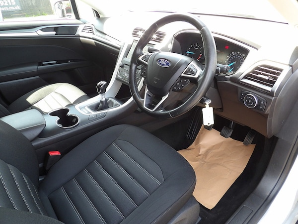 Used Ford Mondeo 2017 for sale - 76299799: Photo 41