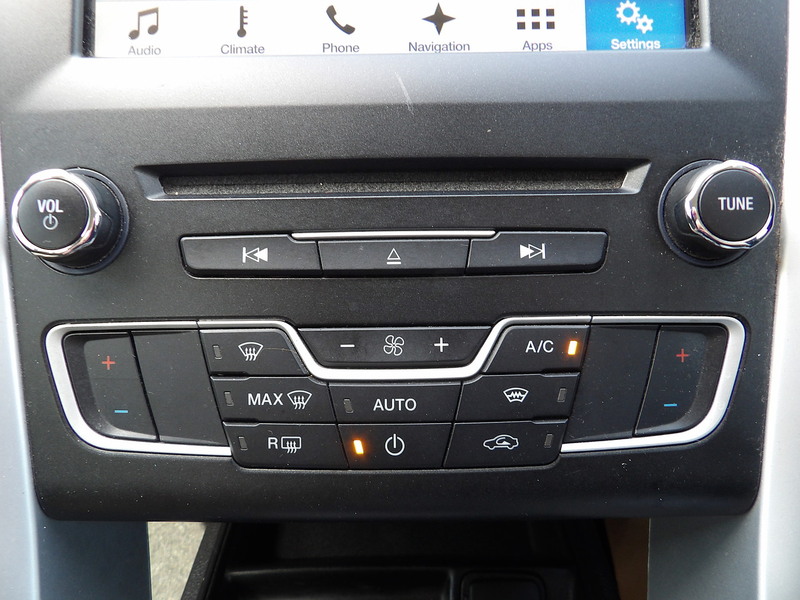 Used Ford Mondeo 2017 for sale - 76299799: Photo 61