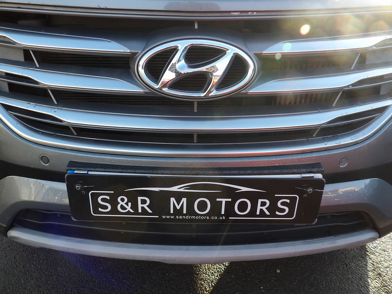 Used Hyundai Santa Fe 2017 for sale - 76891545: Photo 12