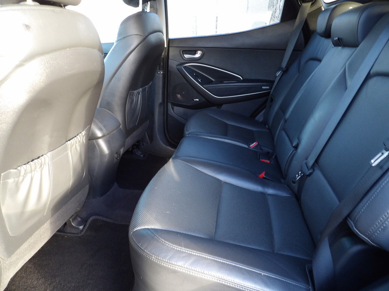 Used Hyundai Santa Fe 2017 for sale - 76891545: Photo 27