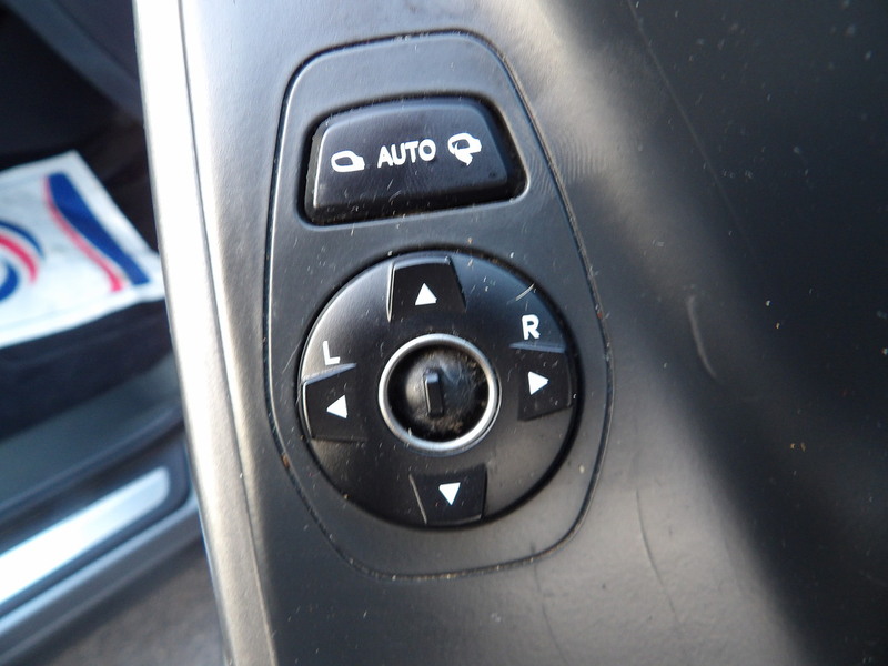 Used Hyundai Santa Fe 2017 for sale - 76891545: Photo 48