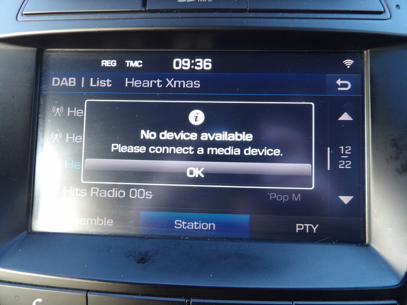 Used Hyundai Santa Fe 2017 for sale - 76891545: Photo 61