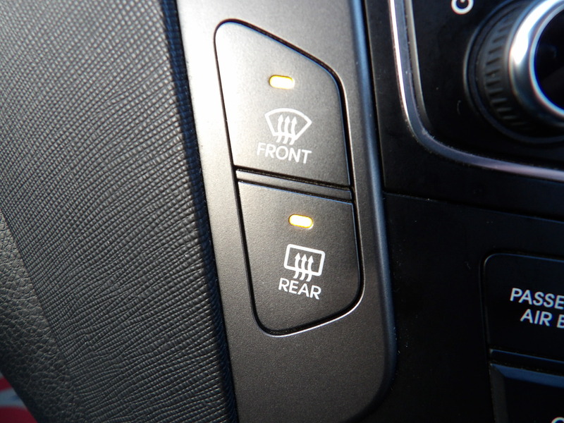 Used Hyundai Santa Fe 2017 for sale - 76891545: Photo 63