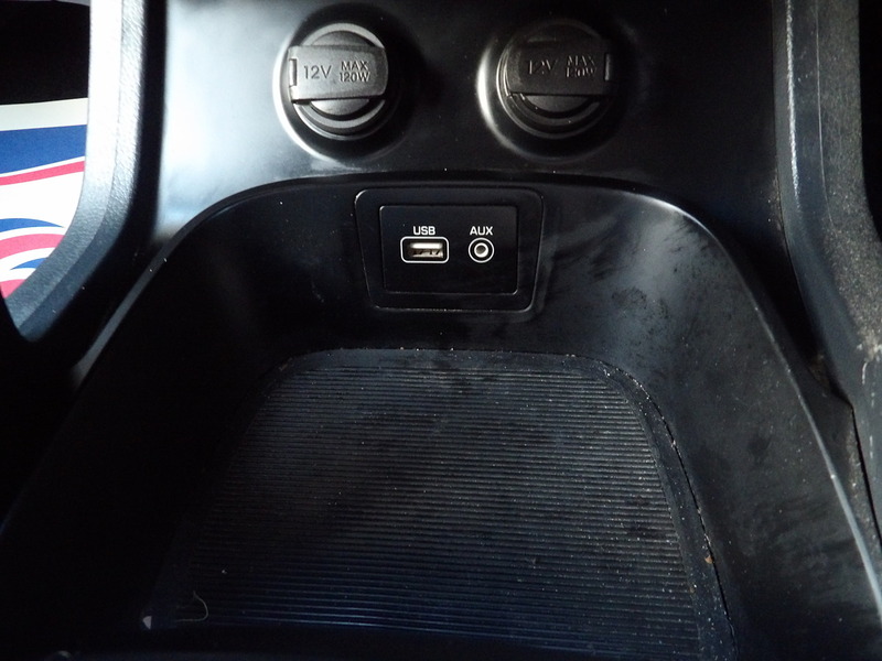 Used Hyundai Santa Fe 2017 for sale - 76891545: Photo 64