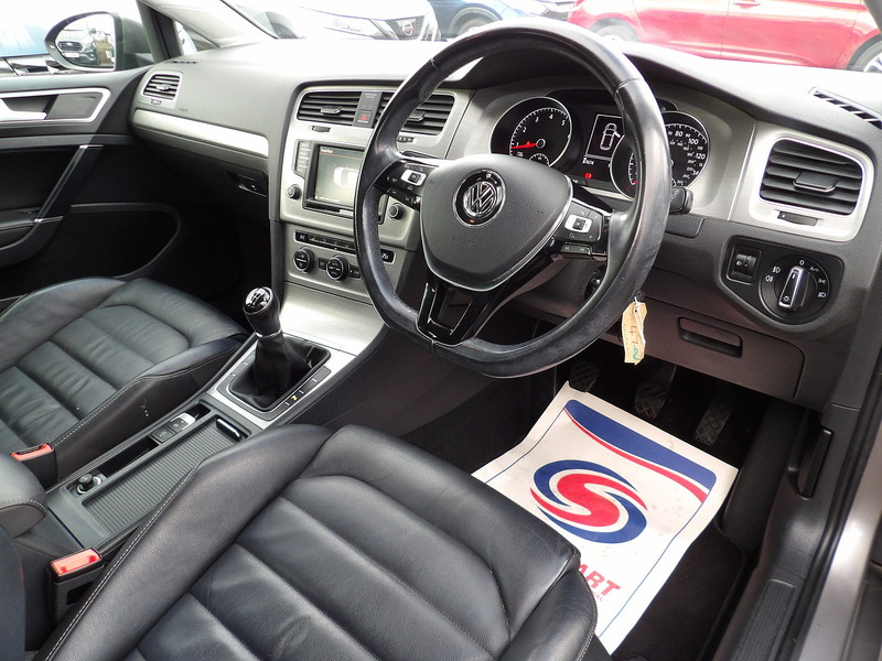 Used Volkswagen Golf 2015 for sale - 76891544: Photo 39