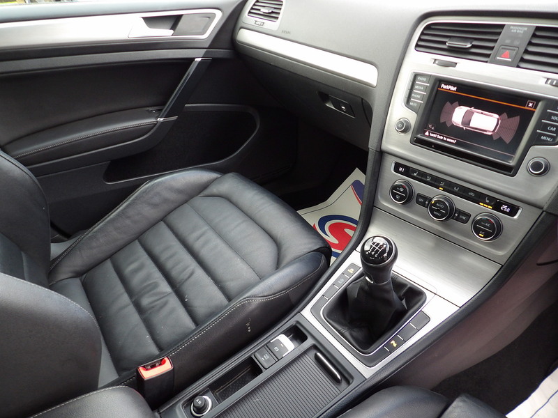 Used Volkswagen Golf 2015 for sale - 76891544: Photo 40