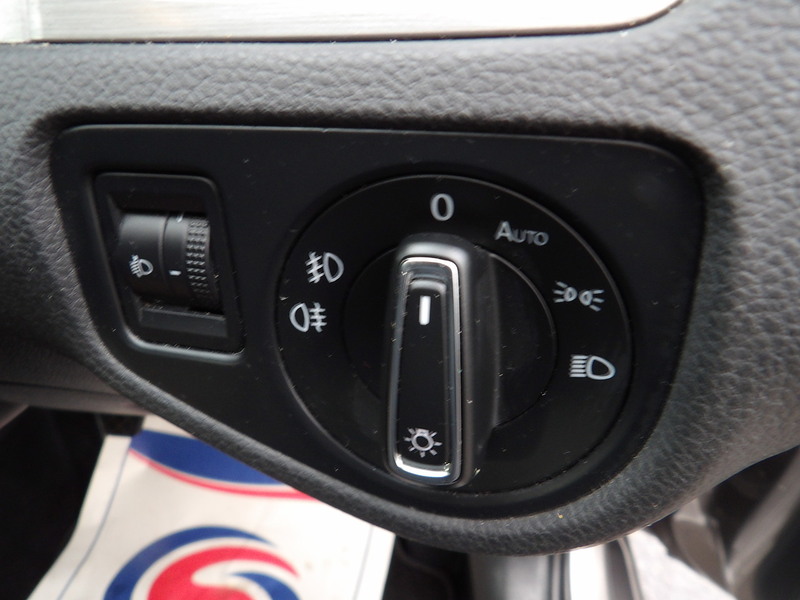 Used Volkswagen Golf 2015 for sale - 76891544: Photo 45