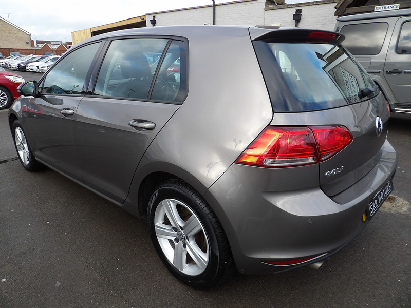 Used Volkswagen Golf 2015 for sale - 76891544: Photo 7