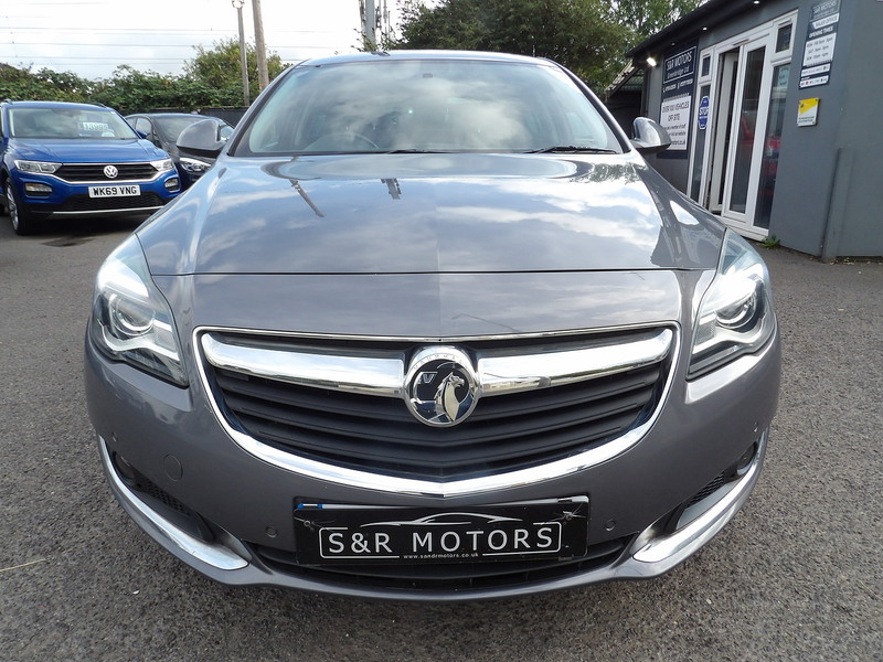 Used Vauxhall Insignia 2015 for sale - 76591239: Photo 2