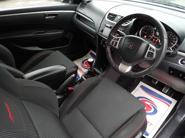 Used Suzuki Swift 2013 for sale - 76308021: Photo 21