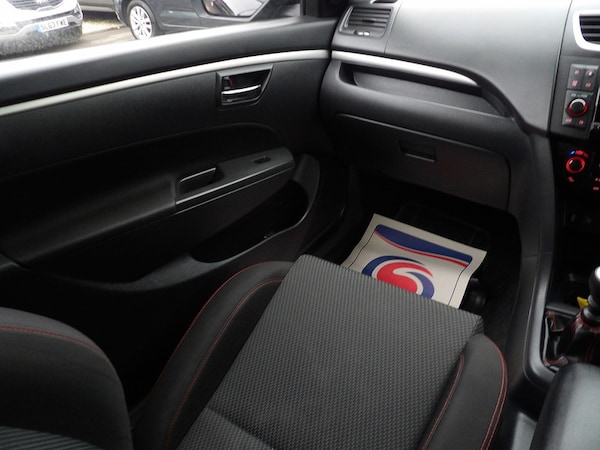 Used Suzuki Swift 2013 for sale - 76308021: Photo 37