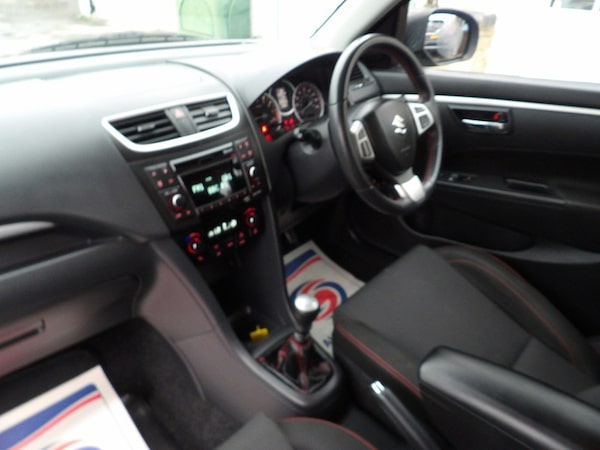 Used Suzuki Swift 2013 for sale - 76308021: Photo 42
