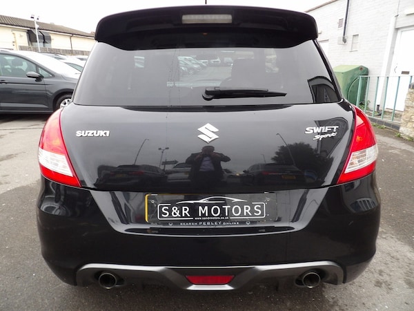 Used Suzuki Swift 2013 for sale - 76308021: Photo 8