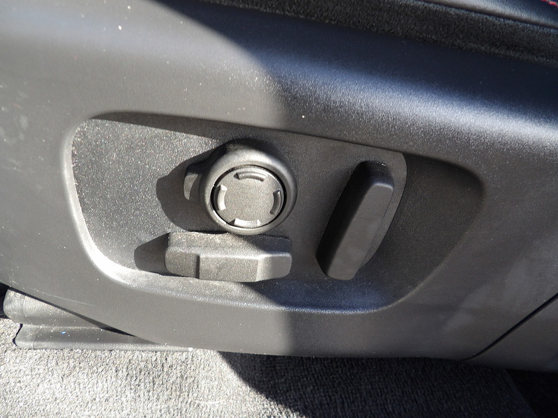 Used Land Rover Discovery Sport 2020 for sale - 76299809: Photo 24