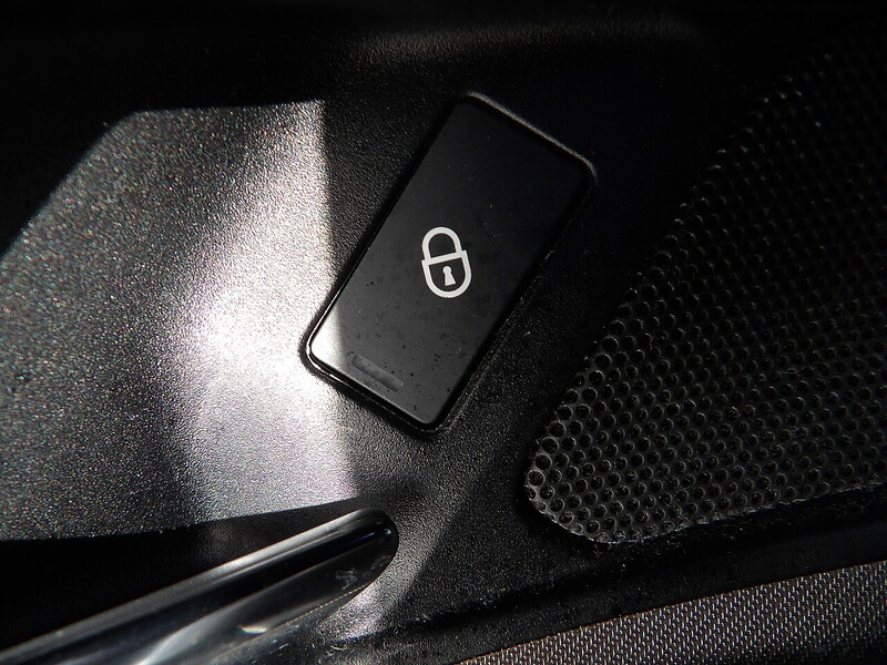 Used Land Rover Discovery Sport 2020 for sale - 76299809: Photo 27