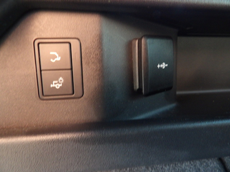 Used Land Rover Discovery Sport 2020 for sale - 76299809: Photo 46