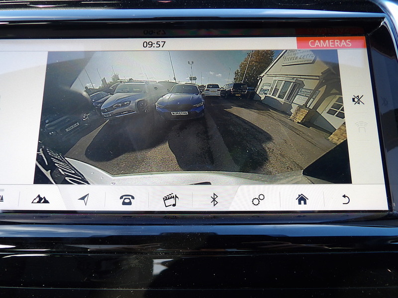 Used Land Rover Discovery Sport 2020 for sale - 76299809: Photo 75