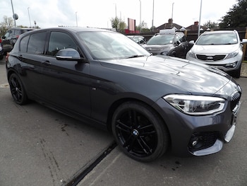 Used BMW 1 Series 2018 for sale - 76308130: Photo