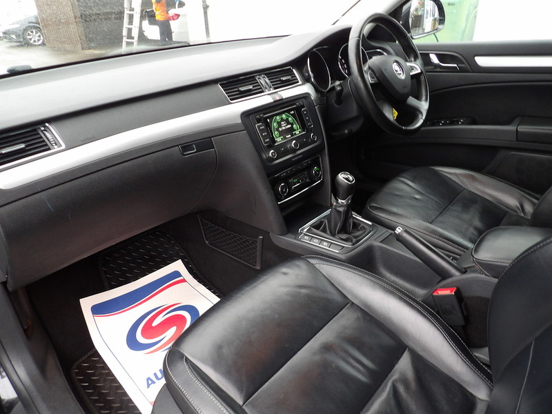 Used Skoda Superb 2014 for sale - 76555173: Photo 21