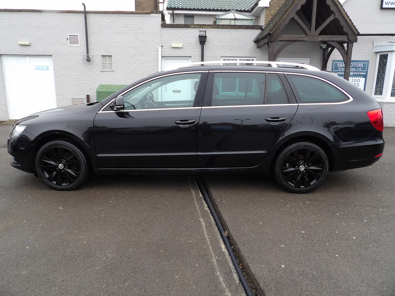 Used Skoda Superb 2014 for sale - 76555173: Photo 8