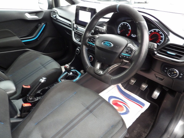 Used Ford Fiesta 2020 for sale - 76308123: Photo 40