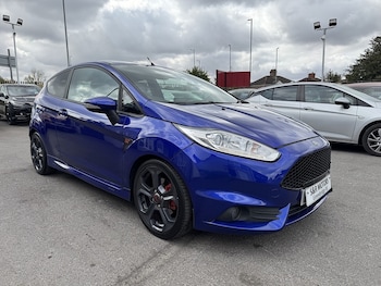 Used Ford Fiesta 2014 for sale - 79591527: Photo