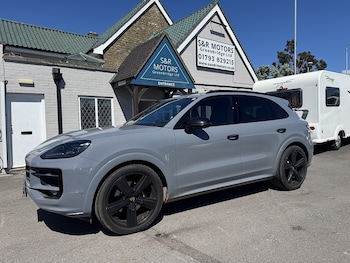 Used Porsche Cayenne 2023 for sale - 78955935: Photo