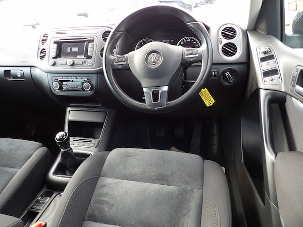 Used Volkswagen Tiguan 2015 for sale - 76299798: Photo 48
