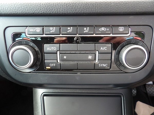 Used Volkswagen Tiguan 2015 for sale - 76299798: Photo 67