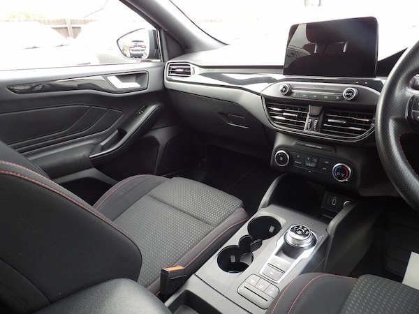 Used Ford Focus 2019 for sale - 76308075: Photo 35