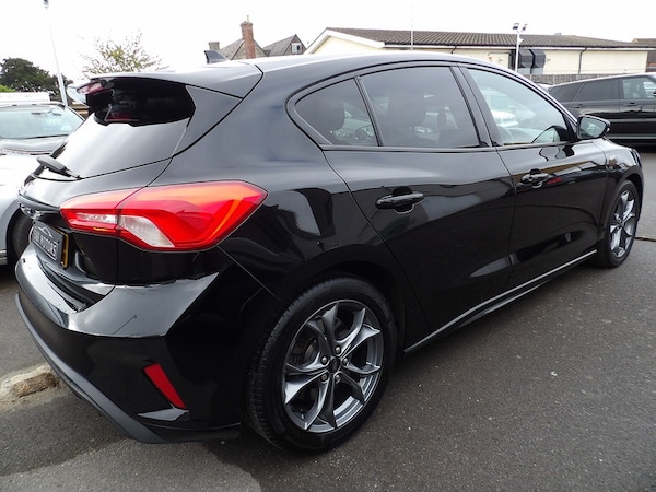 Used Ford Focus 2019 for sale - 76308075: Photo 5