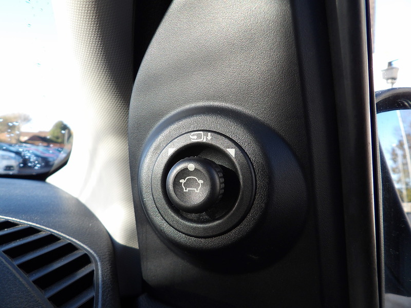 Used Ford Ka+ 2017 for sale - 76712173: Photo 31