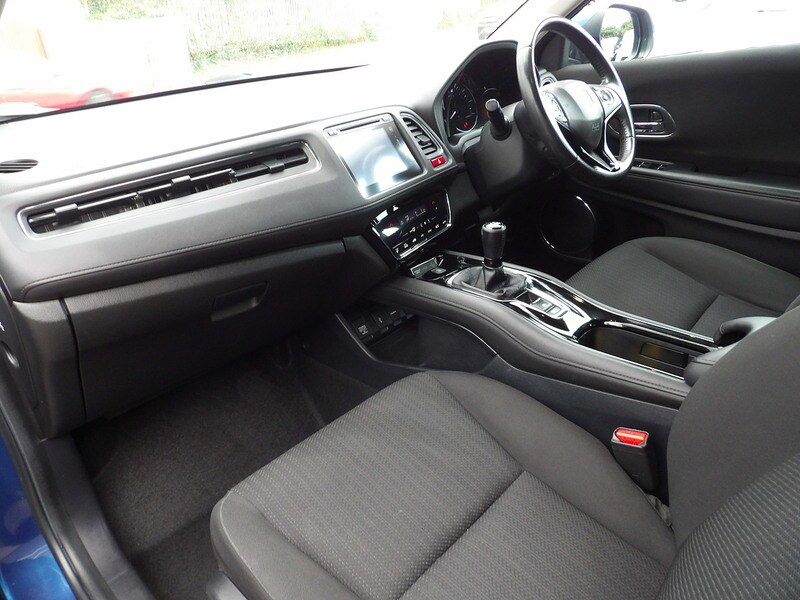 Used Honda HR-V 2018 for sale - 76308092: Photo 10