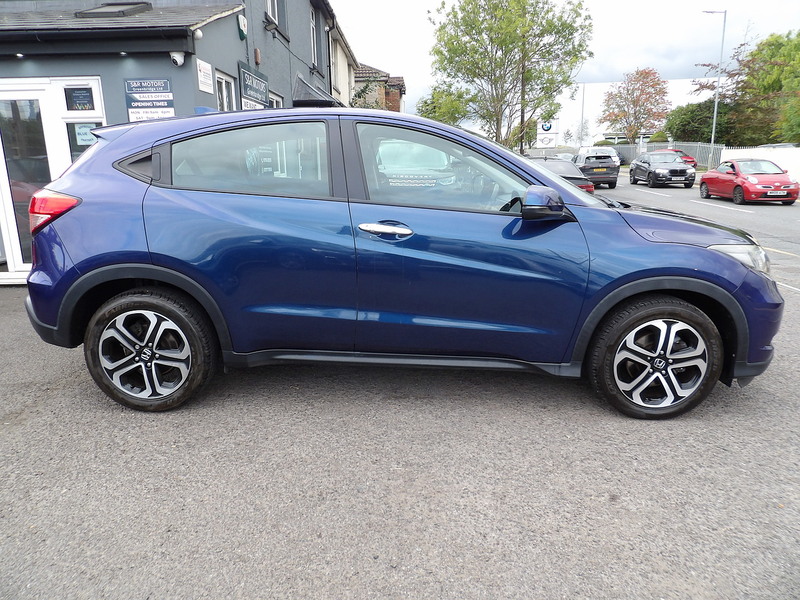 Used Honda HR-V 2018 for sale - 76308092: Photo 4