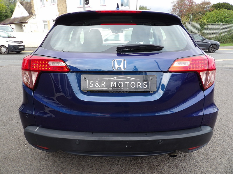 Used Honda HR-V 2018 for sale - 76308092: Photo 6