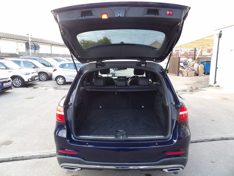 Used Mercedes-Benz GLC 2016 for sale - 76304479: Photo 28